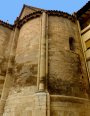 Ábside, Bóveda de horno, Cabecera, Canecillos, Capiteles interiores, Fustes interiores, Marcas de cantero, Torre (parte inferior) y Ventana ciega
