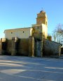 Arco ciego, Alero (parte), Cabecera (parte), Canecillos, Marcas de cantería, Muro oeste y Portada