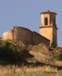 Ábside, Arco triunfal, Canecillos, Cornisa, Muros (norte y sur), Pila y Portadas