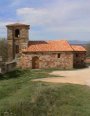 Bóveda de cañón, Canecillos y Pila bautismal