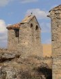 Arco triunfal, Hastial y Muro norte